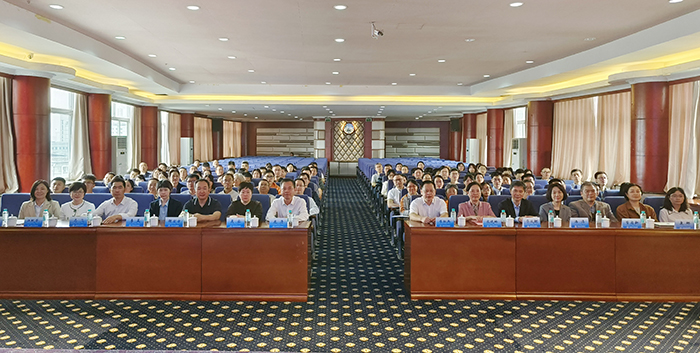 无码av影片
举办2025年住院医师规范化培训临床实践能力考核考官培训班(第七期) 第 6 张 无码av影片
举办2025年住院医师规范化培训临床实践能力考核考官培训班(第七期) 第 6 张